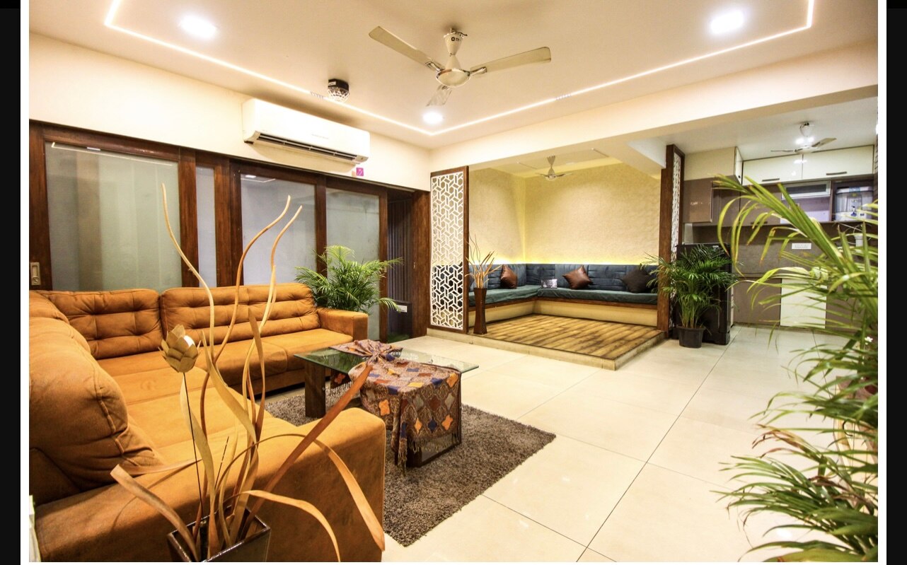 Beautiful 7 BHK Homestay with Private Pool - Tap to explore photos