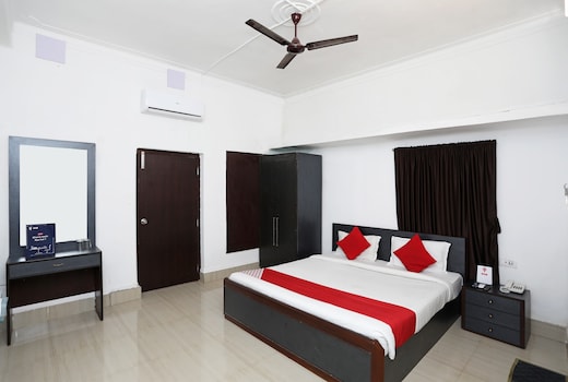 Hotel O Jalan Lake View Near Mani Square