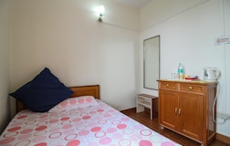 Family Room 1