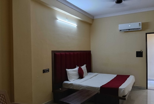 Hotel O Balaji Palace