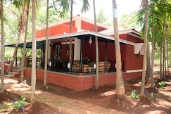 Red Roof Farmhouse | Rooms & Bungalow, Chiplun