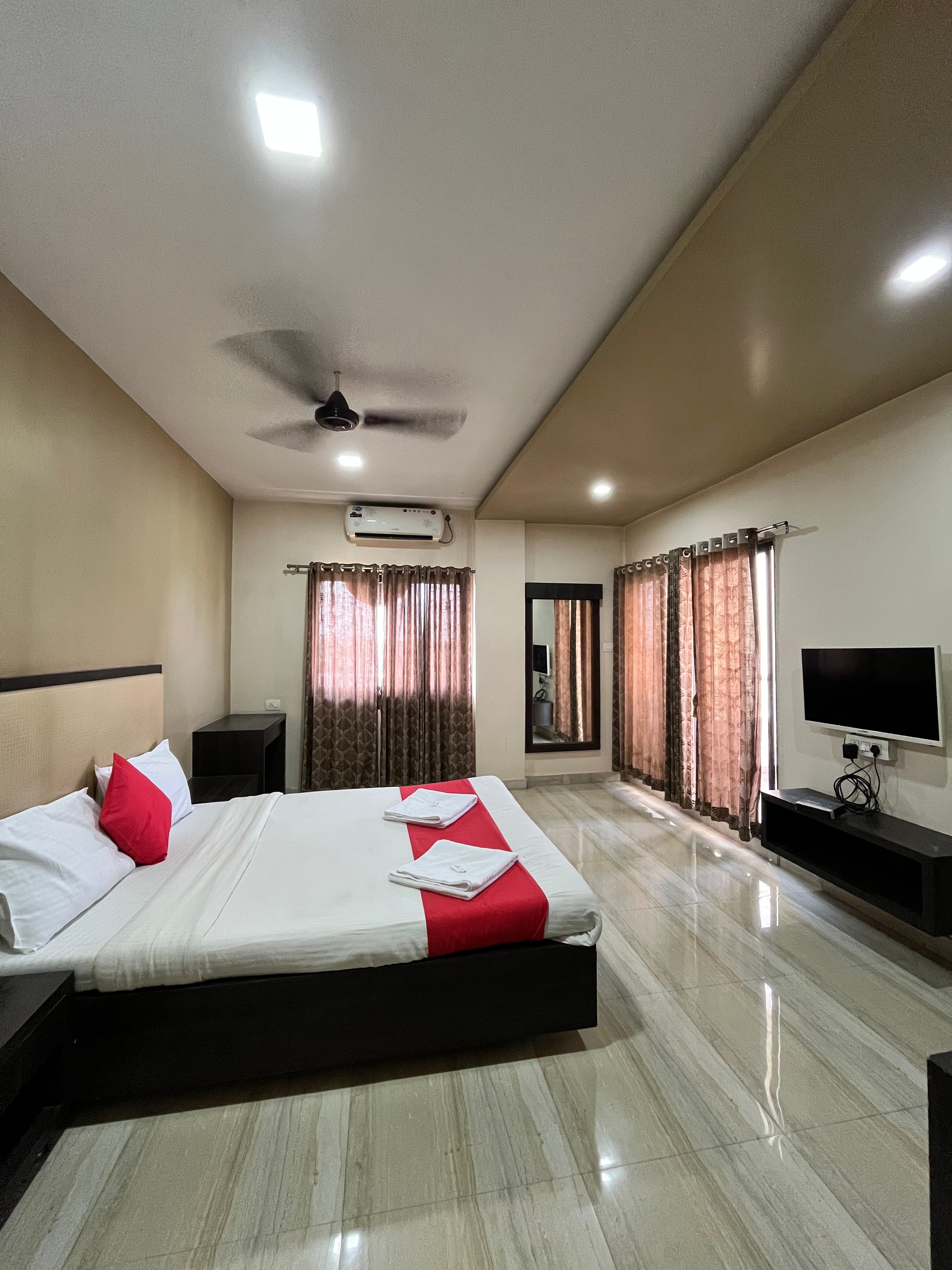 Hotel Bhagyalaxmi - Tap to explore photos