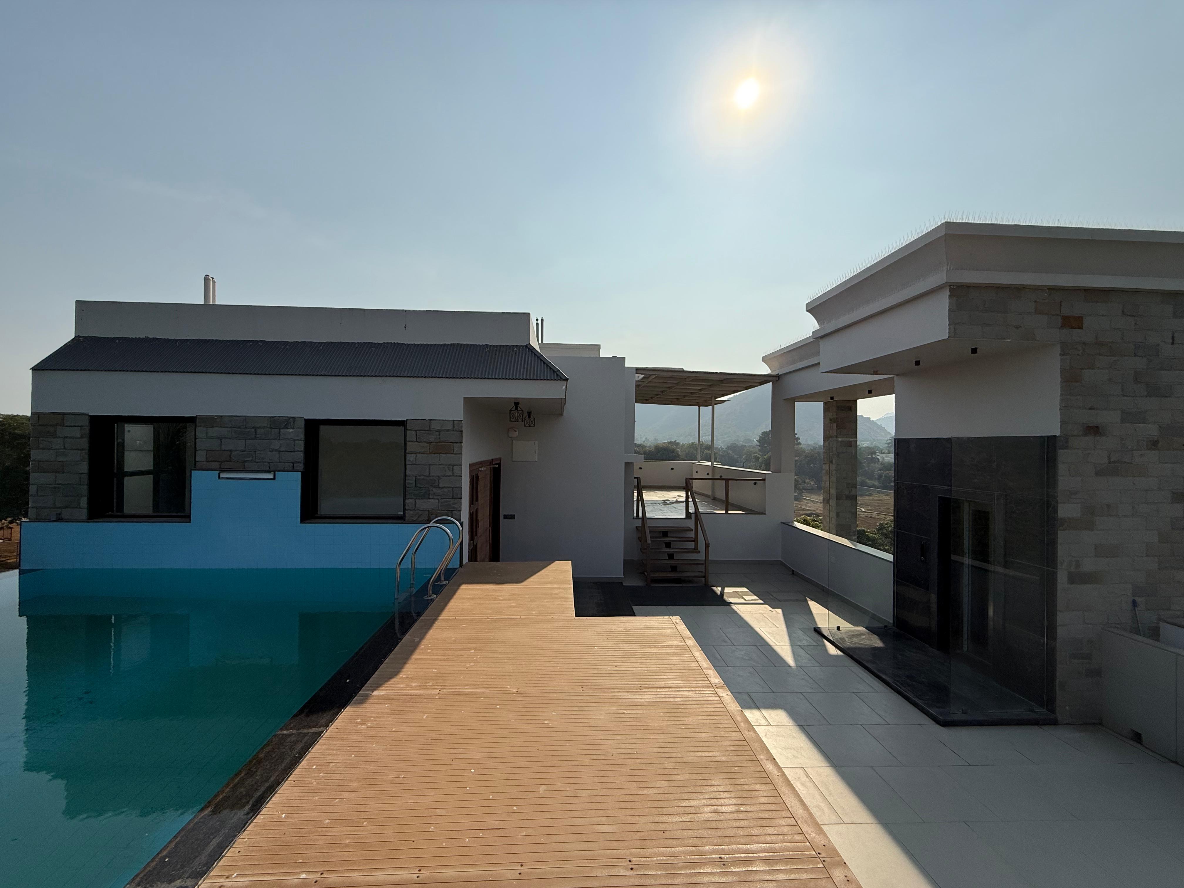 Sky Villa |Entire 1 BHK Penthouse with Infinity Pool - Tap to explore photos