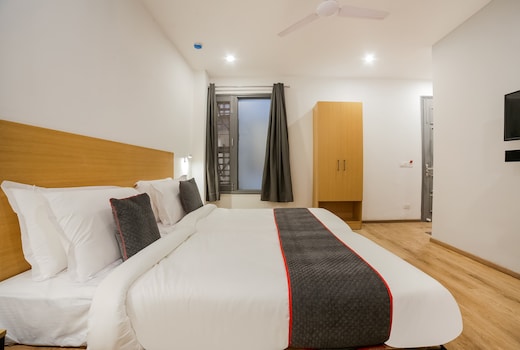 Townhouse Artemis Hospital Near Unitech Cyber Park
