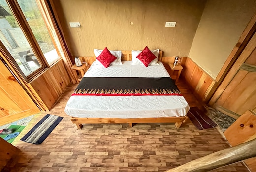 Homtales Stays | Cosy Duplex Cottage in Sainj Valley