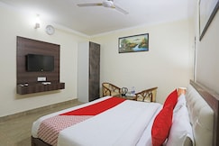 Hotel Royal Residency, Greater Noida