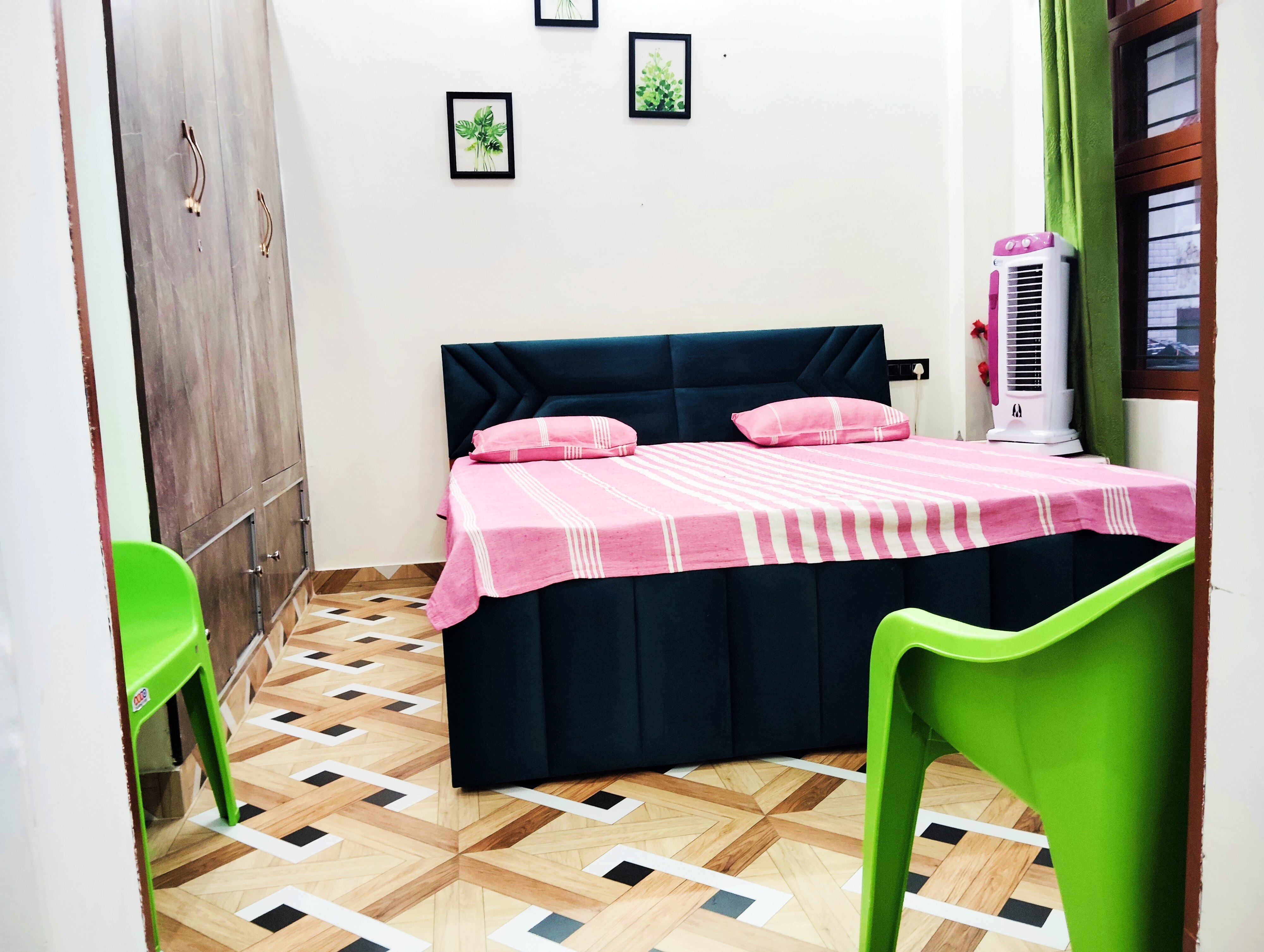 Singh Villa House cheerful comfortable cozy peaceful modern newly built 3 sides open - Tap to explore photos