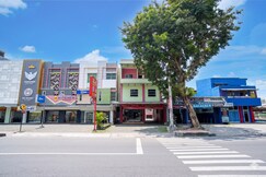 Hotel O near Stadion Pahoman formerly Rama Shinta Guest House, Lampung