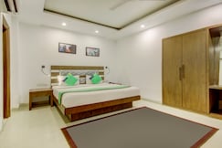 Treebo The Kings Plaza, Delhi