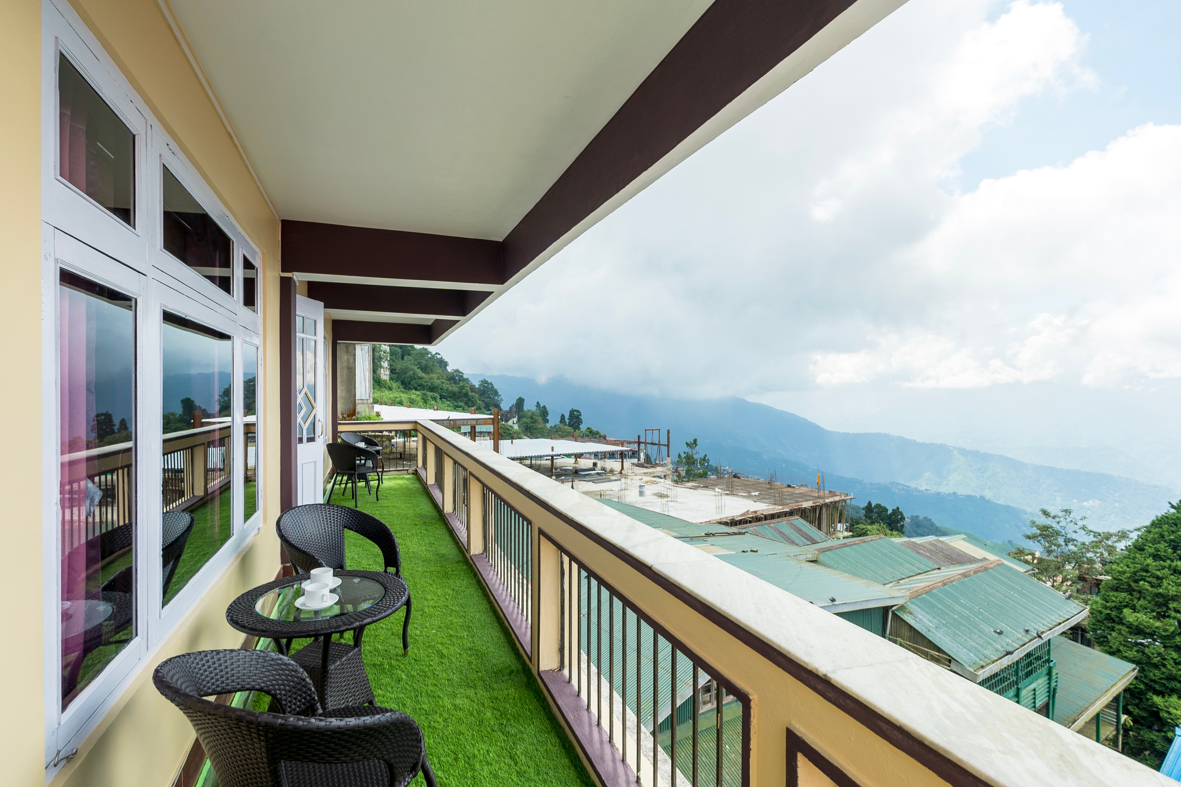 Hotel sucasa hills 400 meters from mall road - Tap to explore photos