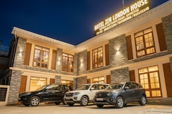 Zen London House - 400 Mts from MG Market, Gangtok