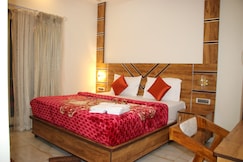 Romanzia Dew Drops, Munnar