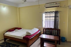 The Mayur Rooms & Restaurant, Nagaon