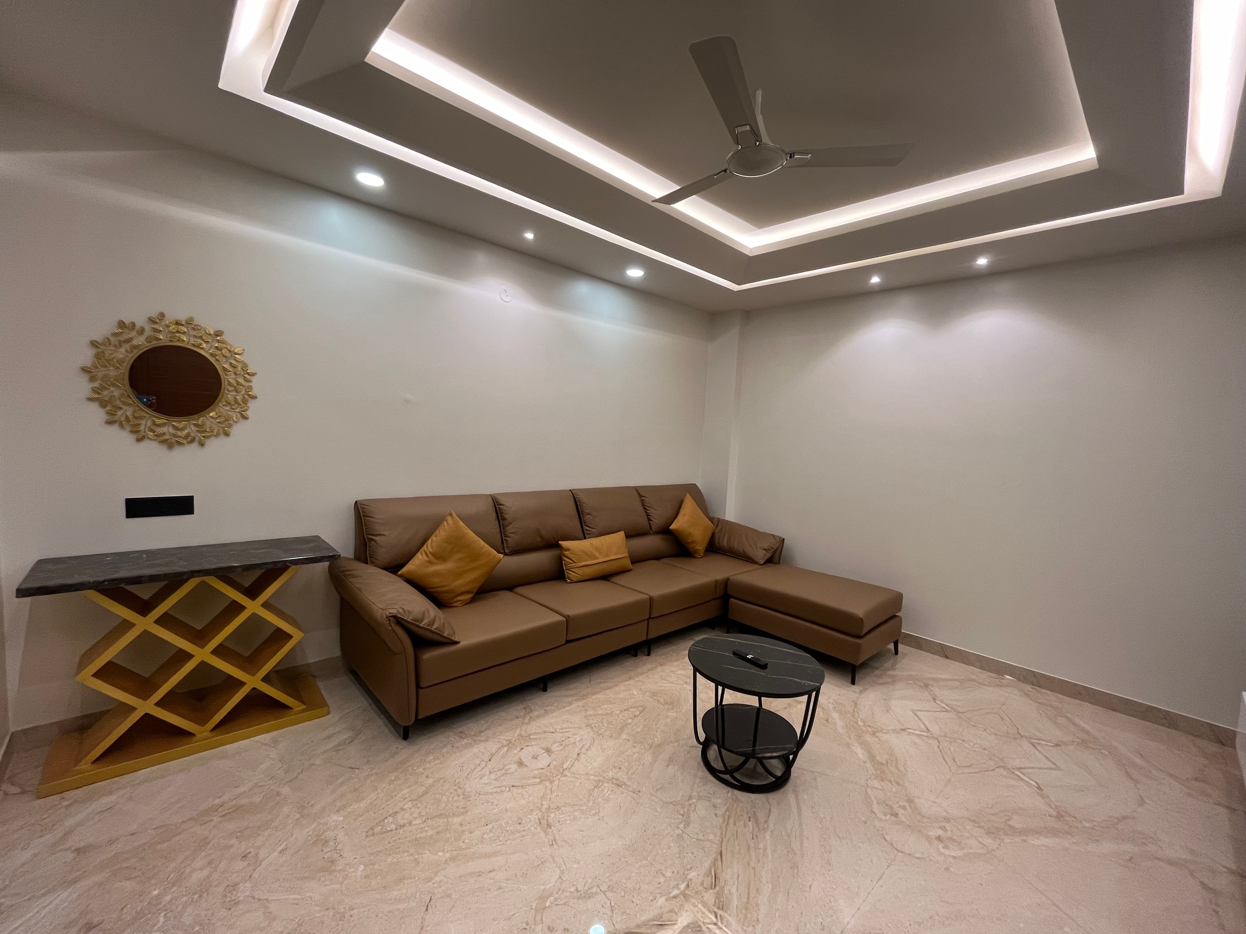 Two Bedroom Flat walkable from ITC Infotech in Cooke Town - Tap to explore photos