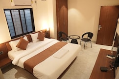 Hotel KS Executive, Wadgaon
