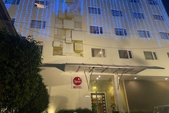 THE MAPLE LEAF (A unit of BO Hotels by Spree Hotels), Lucknow