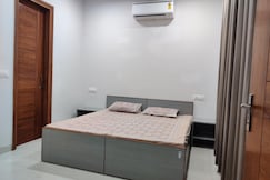 Makkar Homestay, Panchkula