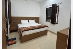 Raj Guest House, Khatu