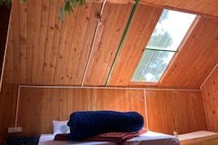 Khwaab The Tree House Lushal, Jibhi