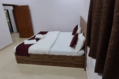 Sri Sri Guest House, Deoghar