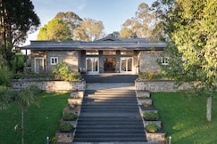 The Sunny Woodlands Estate by LuxUnlock Private Villas, Kodaikanal