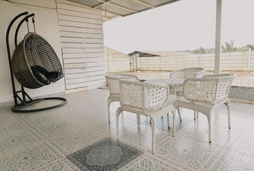 Luxury 6BHK Villa with Private Pool Near Candolim