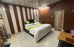 Bedroom 2 (AC Room)