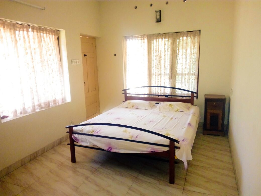 Raj Krishna Homestay - Tap to explore photos