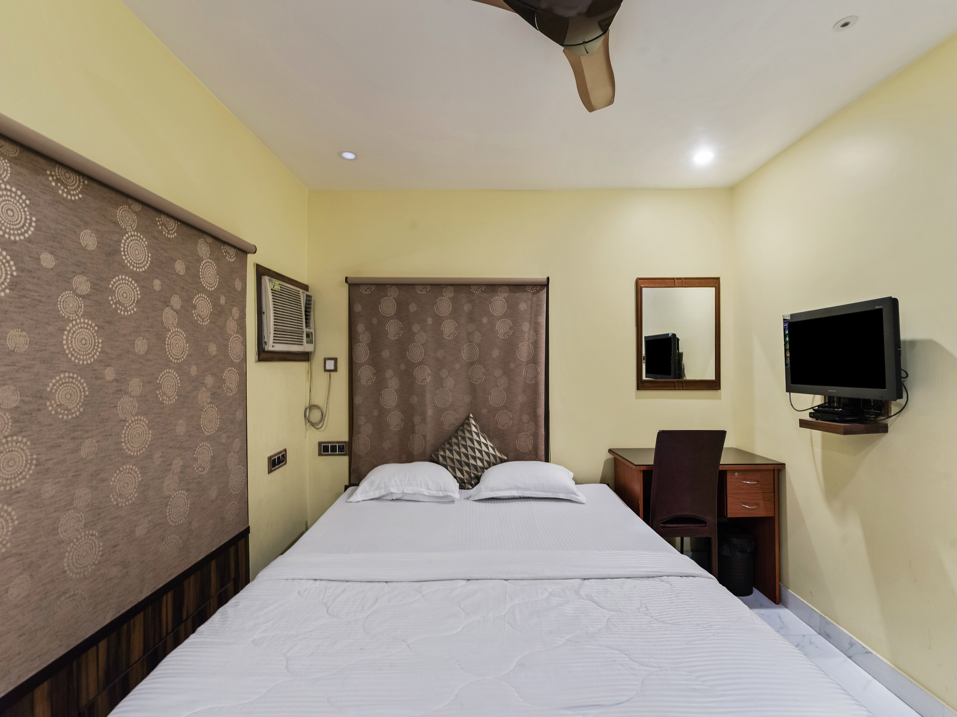 Madhu Residency - Tap to explore photos