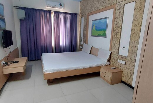 Hotel O Phoenix Ac Rooms