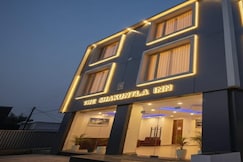 The Shakuntla Inn (150 mtr from Katra Helipad), Katra