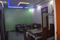Shivoham Ghar Se Door Ek Pyara Sa Ghar, Jaipur