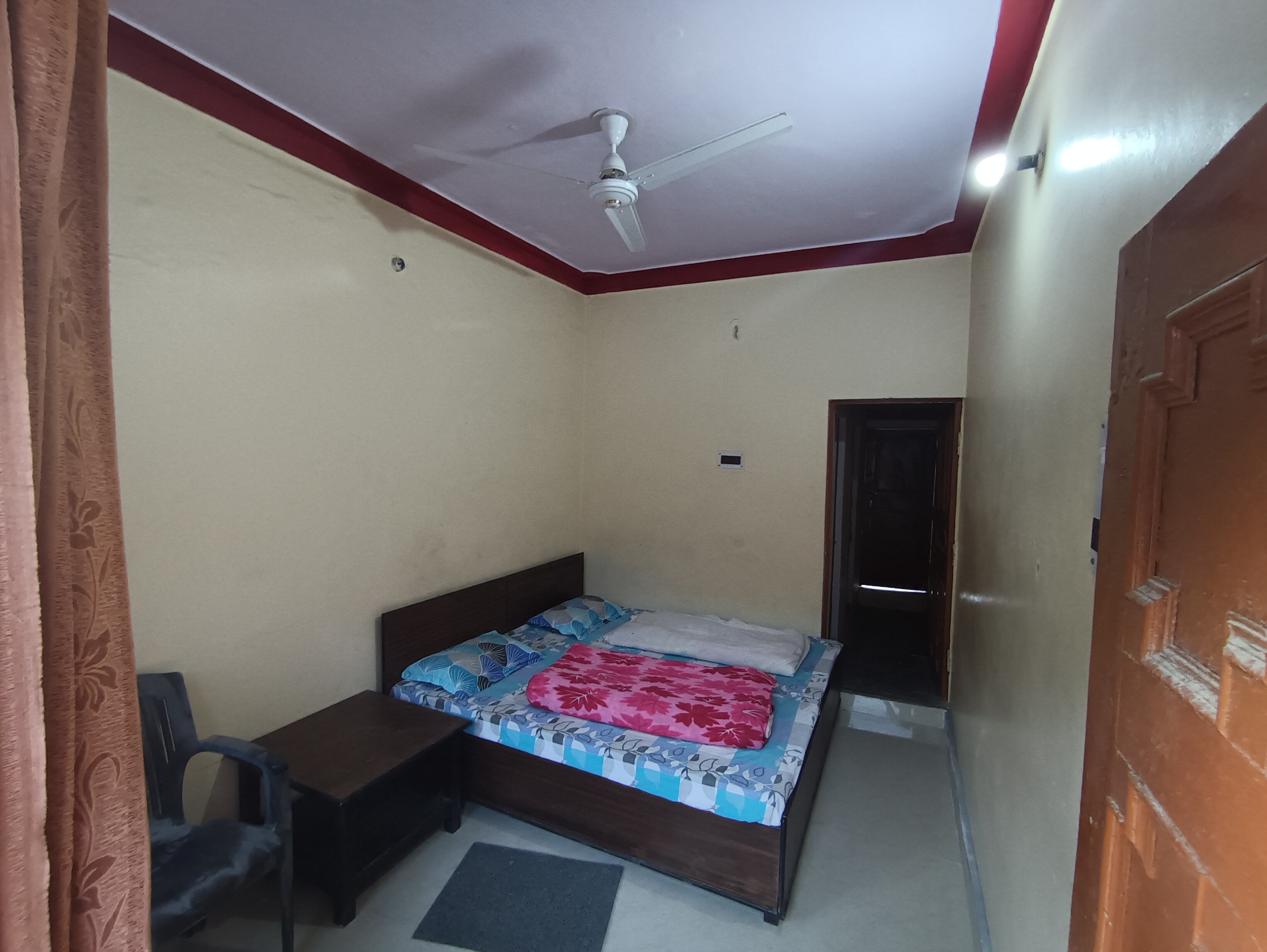 Chamoli Home Stay - Tap to explore photos