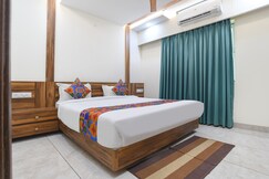 FabHotel Rudraksha, Indore