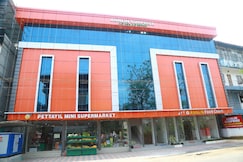 Annlin Surprise near Cochin Airport, Cochin