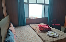 Trio Executive Room