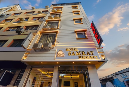 FabHotel Samrat Regency