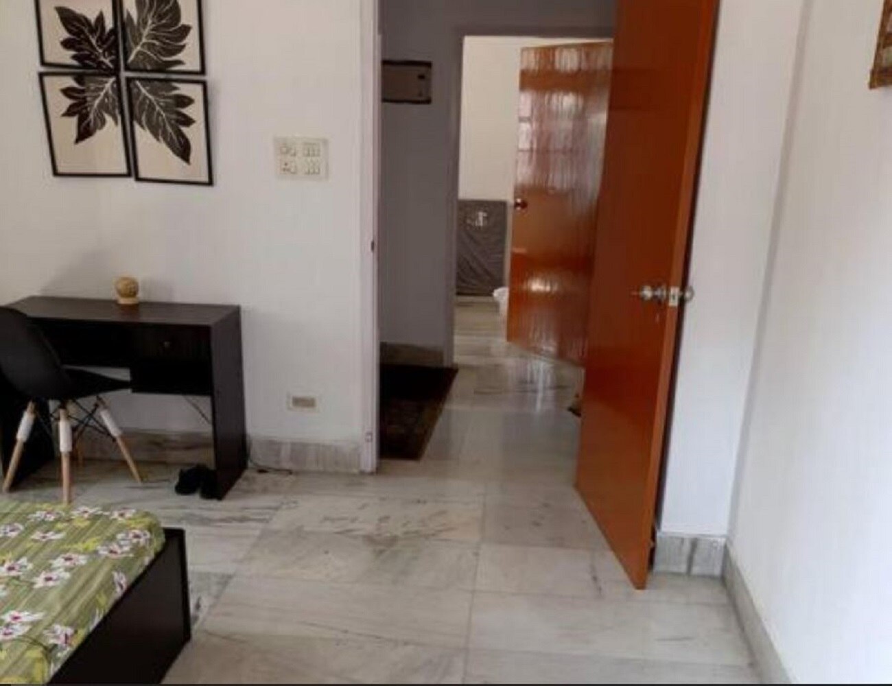 APURBA'S PENSIONE APARTMENT - Tap to explore photos
