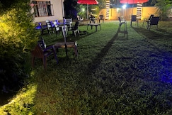 Nest heart, Srinagar