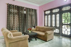 Hotel The Atithi Stay Comfort, Lucknow