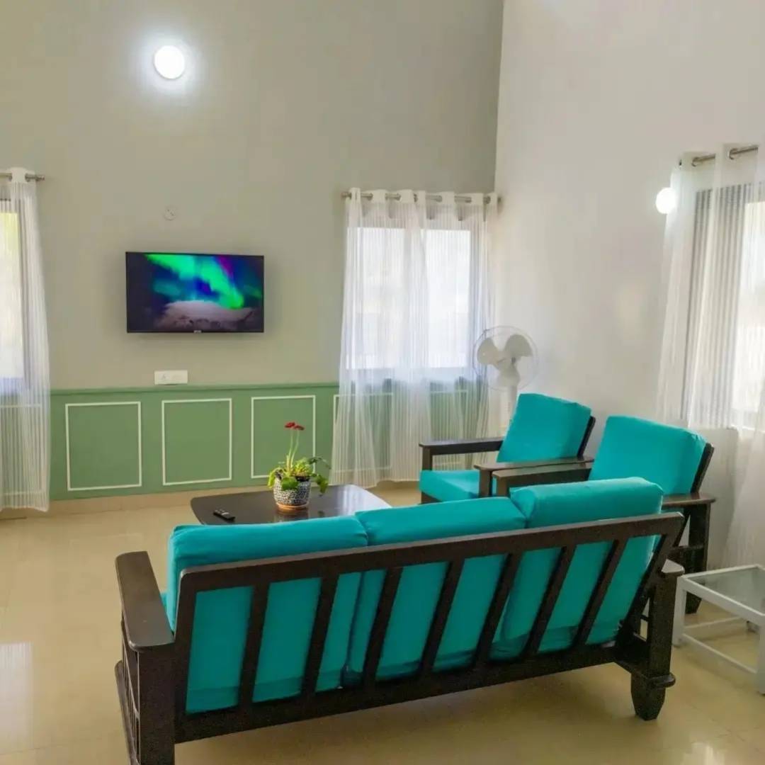 Littlewwoods Villa Jasmine I (3BHK) - Tap to explore photos