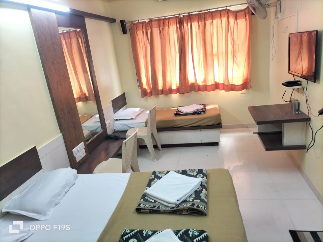 Suite AC Room 1