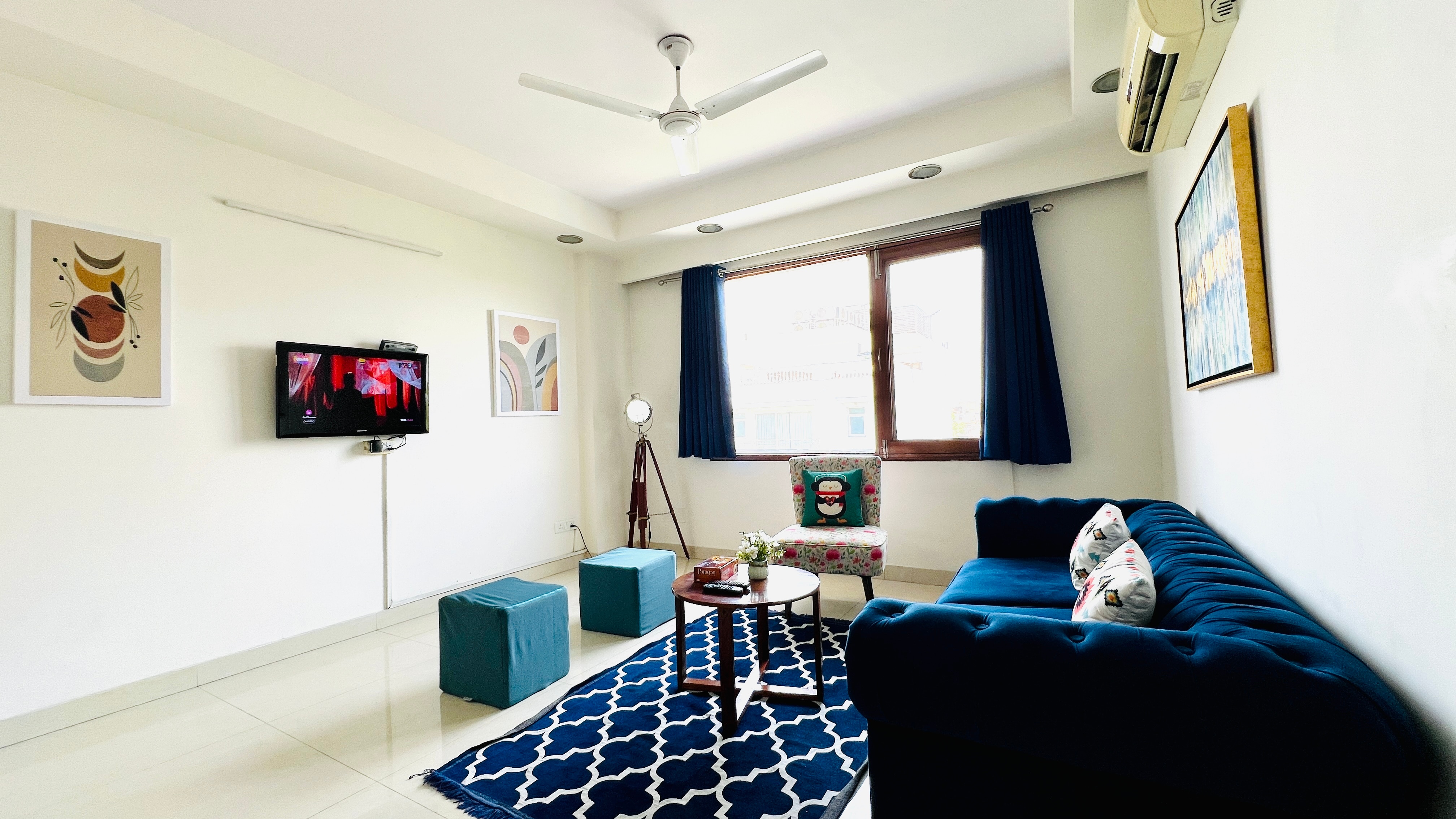 BluO 1BHK - Defence Colony Market, Lift, Balcony  - Tap to explore photos