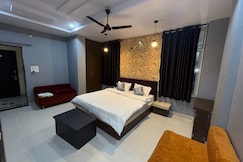 Bal Krishna Residency, Bhanpura