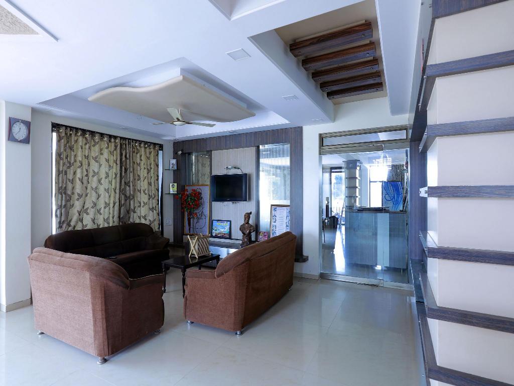 Hotel Sai Murali 5