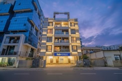 FabHotel Destination 41, Pune