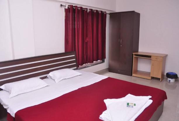 Iprass 3BHK Service Apartments - Tap to explore photos