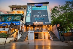 FabHotel Grand Palazzo Paschim Vihar, Delhi