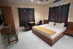 HOTEL PARADISE INN, Mundra