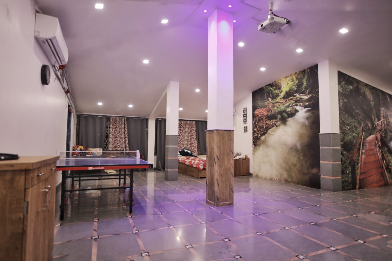 KD Mountain View Villa - Tap to explore photos